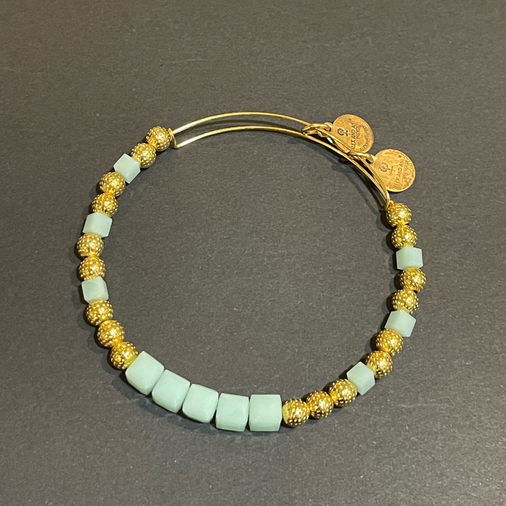 Gorgeous crystal and gold Alex and Ani special edition piece